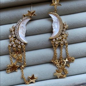Moon face earrings
